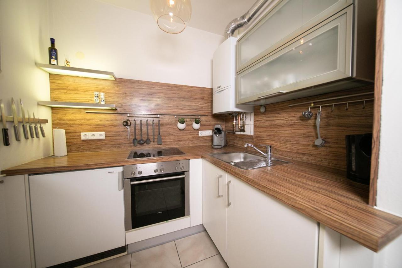 Apartment Blue - Zentral Und Gut Angebunden Düsseldorf Kültér fotó