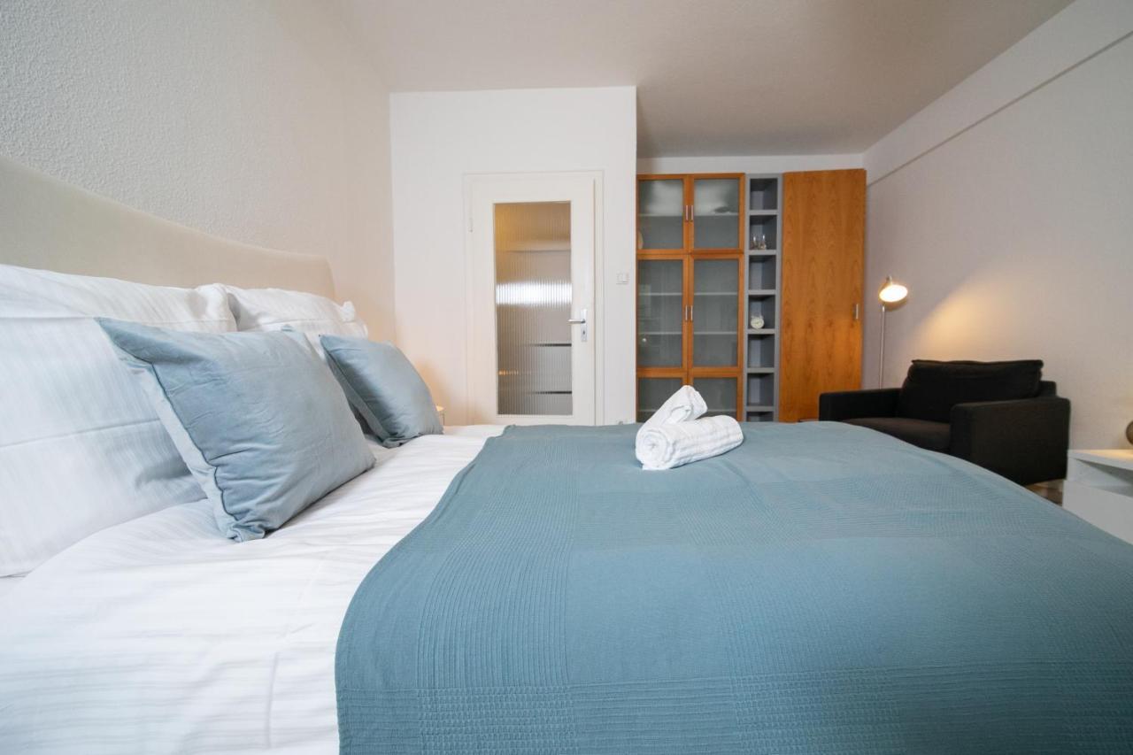 Apartment Blue - Zentral Und Gut Angebunden Düsseldorf Kültér fotó