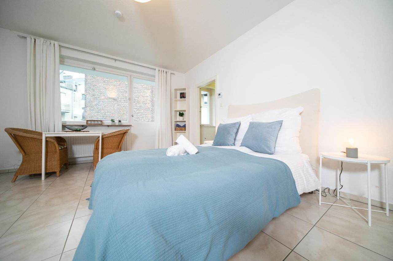 Apartment Blue - Zentral Und Gut Angebunden Düsseldorf Kültér fotó